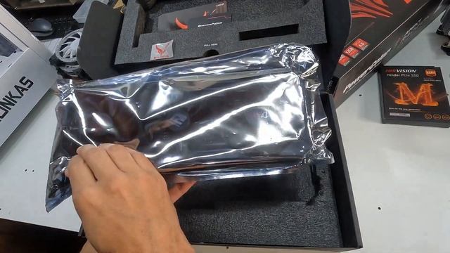 Montagem De PC Com RX 6700XT 12 GB E AMD Ryzen 7 5700 x ; Uma Excelente MAQUINA GAMER ! смотреть онлайн