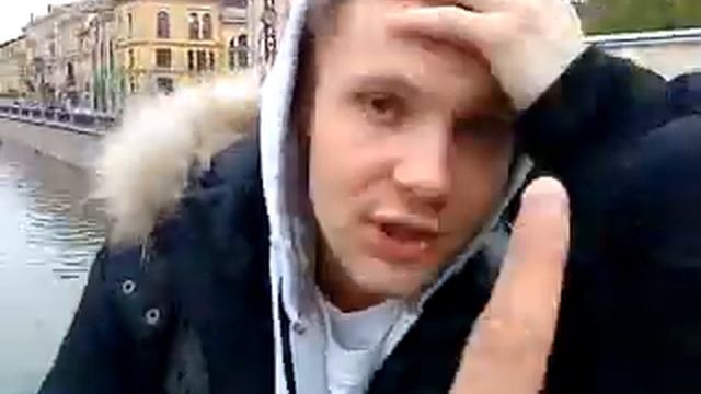 Человек спал один час(2009) смотреть онлайн