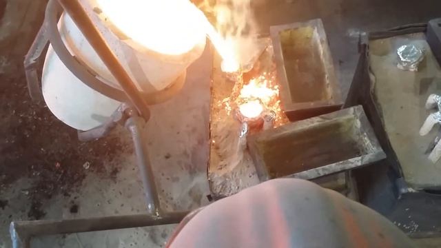 Заливка 150 кг бронзы от первого лица. смотреть онлайн