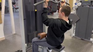 Как накачать спину? Тренировка спины в зале. Программа тренировок.