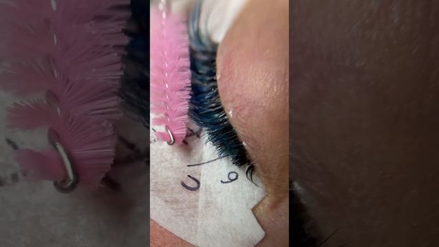Колорированные ресницы ? смотреть онлайн