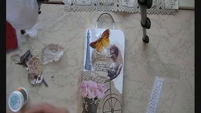 Decoupage- Ozdobna Deseczka Do Zawieszenia