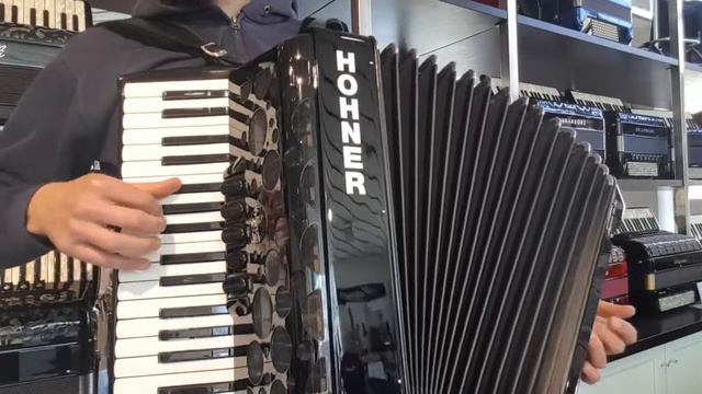 Hohner Amica III 72 Design 2 gebraucht Klangbeispiel Akkordeon/Accordion смотреть онлайн