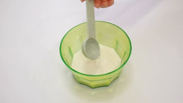 Новый КЛЕЙ ДЛЯ СЛАЙМА. Какой клей лучше подходит для слайма. Проверка клея ПВА смотреть онлайн