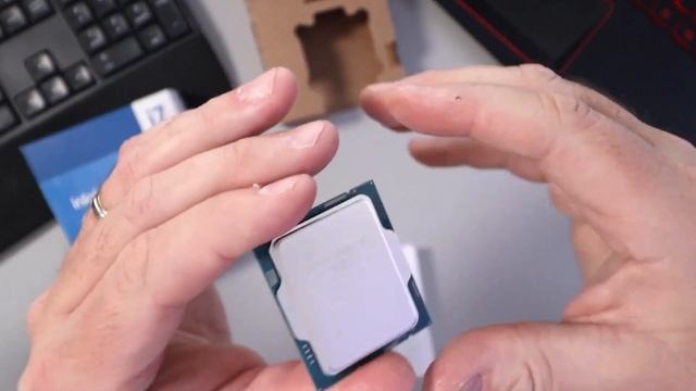 Intel i7-13700K 13th Generation Unlocked CPU Unboxing смотреть онлайн