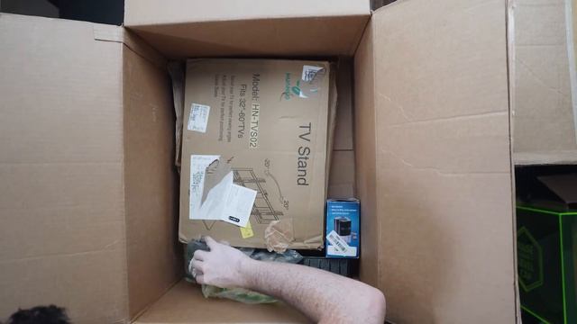 I Paid $490 for $4,733 Worth of MYSTERY TECH! Amazon Returns Pallet Unboxing! смотреть онлайн