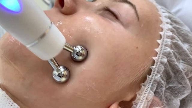 «ГОЛЛИВУДСКИЙ УХОД» за кожей лица. смотреть онлайн