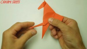 Как сделать лошадь из бумаги. Оригами лошадь.