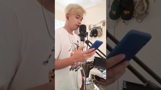 Alex Ibanez Sa Aking Puso / Short Cover смотреть онлайн