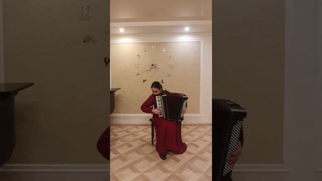 Гагиева Мария - И.С. Бах Жига смотреть онлайн