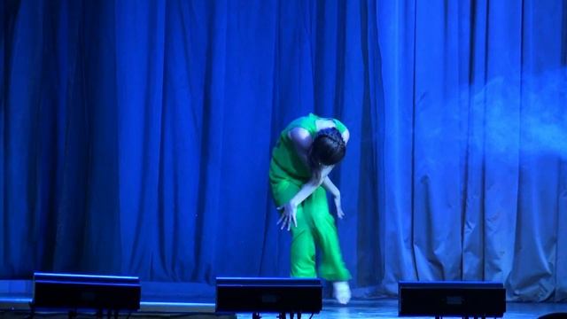 Ольга Егугнова - солистка балетва СГУ "LuDance Company" 2012-2014 года. www.sarantre.ru смотреть онлайн