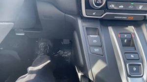Honda CR-V EX-L AWD Hybrid Interior Features