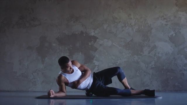 Вибрационный массажер HYPERSPHERE от Hyperice