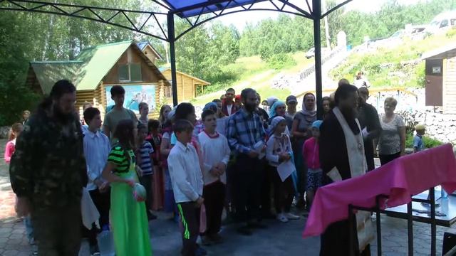 Паломничество православного детского лагеря на святой источник на ст Ложок смотреть онлайн