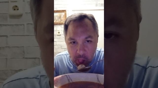 ASMR. КУШАЮ СУП С МЯСОМ КАБАНА И СЫРЫМ ЛУКОМ