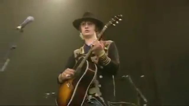 Peter Doherty @ Live at Glastonbury 2009 смотреть онлайн