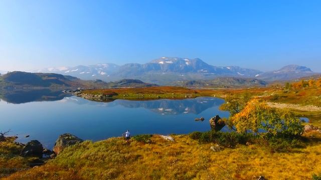 Trolltunga from the air - 4K drone video from Norway смотреть онлайн