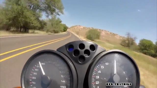 Ducati Monster 620 exhaust sound compilation смотреть онлайн
