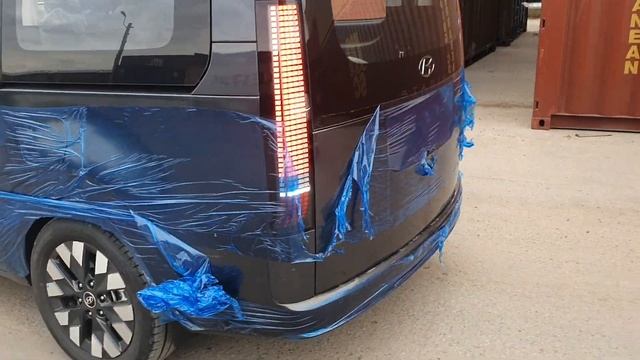 Выгрузка 15 Hyundai Grand Starex Урбан Эксклюзив и Hyundai Staria 4WD (Хёндэ Стария 2021/2022) смотреть онлайн