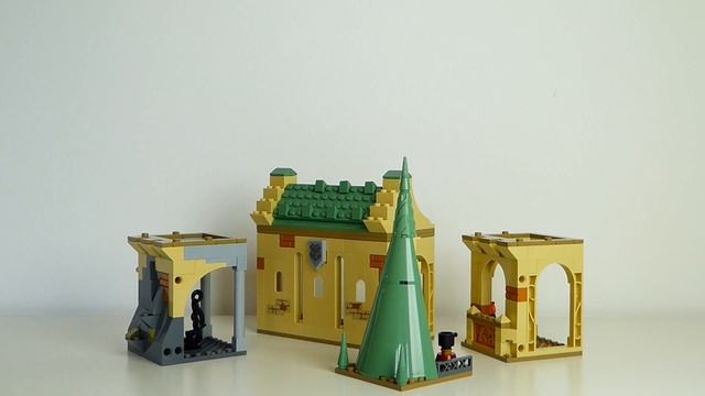 LEGO Harry Potter Begegnung mit Fluffy (76387) смотреть онлайн
