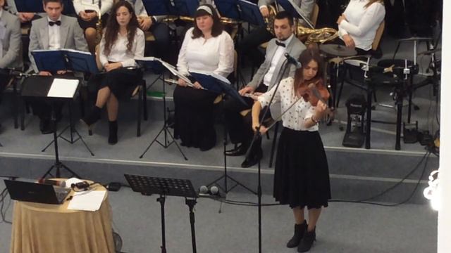 Просто віртуозна гра на скрипці смотреть онлайн