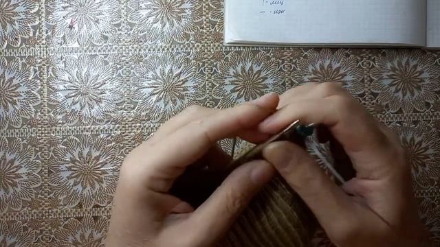 Комплект для девочки спицами. Часть 1. Вяжем юбку в складку. смотреть онлайн