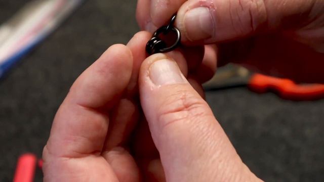 Ring And Grommet Kingfish Assist