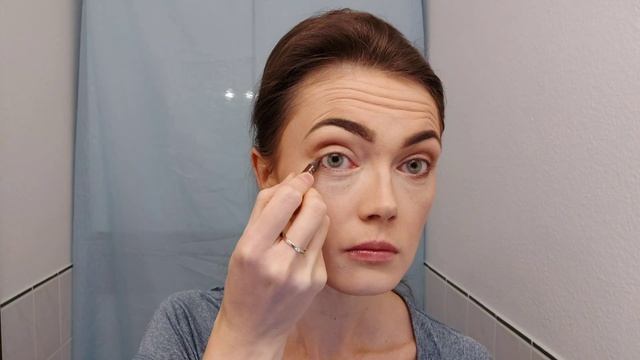Программа "максимум" в видео-макияже – контраст: брови, глаза, губы смотреть онлайн