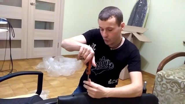 Новое кресло для стримов(распаковка) смотреть онлайн
