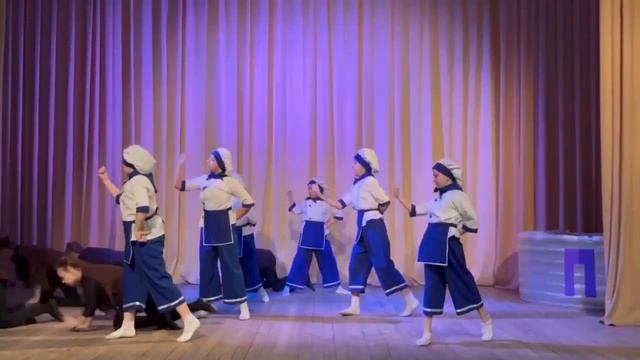 Детский танец. Хореографический коллектив "Ягодка"- Веселая кухня. смотреть онлайн