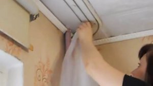 ? Как повесить шторы на потолочный карниз