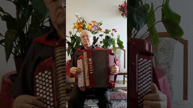 Я в весеннем лесу пил берёзовый сок... смотреть онлайн