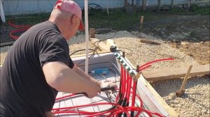 Как построить дом. Укладка труб теплого пола в фундамент УШП