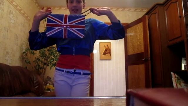 супер комплект одежды смотреть онлайн