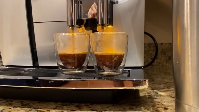 Jura Giga 6- Double Cortado смотреть онлайн