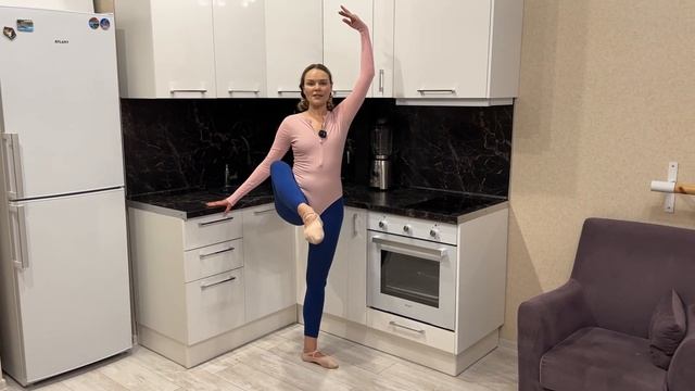 ТОНКАЯ ТАЛИЯ И ПЛОСКИЙ ЖИВОТ ДОМА ЗА 6 МИНУТ! Упражнения для талии и пресса смотреть онлайн