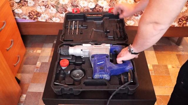 Перфоратор Rolsen RPT-200 смотреть онлайн