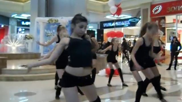 Выступление Клуба Кокетки в Новороссийске смотреть онлайн