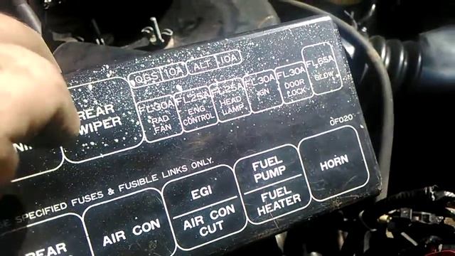 Террано-1 кузов R20 - коса от генератора до аккумулятора... нет связи с аккумом смотреть онлайн