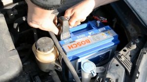 Замена аккумулятора Шевроле Лачетти 1.6 + Bosch S4 60Ah L+