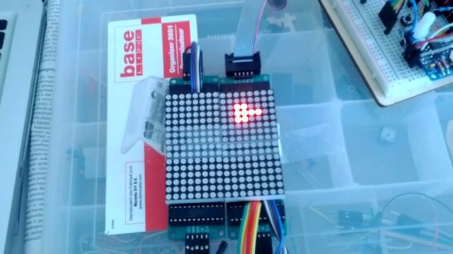Max72xxPanel Arduino library demo (snake) смотреть онлайн