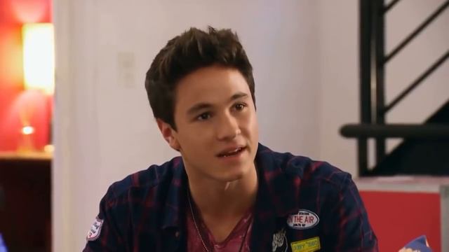 Soy Luna 3 | Matteo smeekt Simon om hem te vergeven (ep.26) (NDL) смотреть онлайн