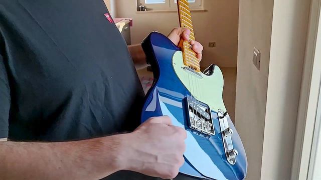 Eart NK-C1 Unboxing: è arrivata ed è una chitarra bellissima! смотреть онлайн