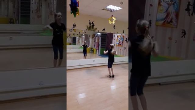 Школа танцев АстраЛэнд м. Перово Соло-Латина для детей 8-12лет смотреть онлайн