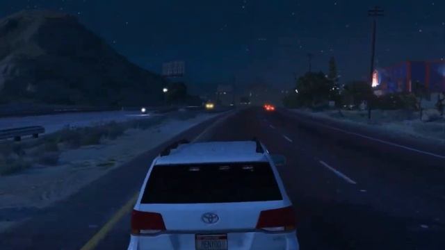 GTA 5 ЛЕТИТ КРУЗАК 200 ОПЕРСКИЙ КРУЗАК