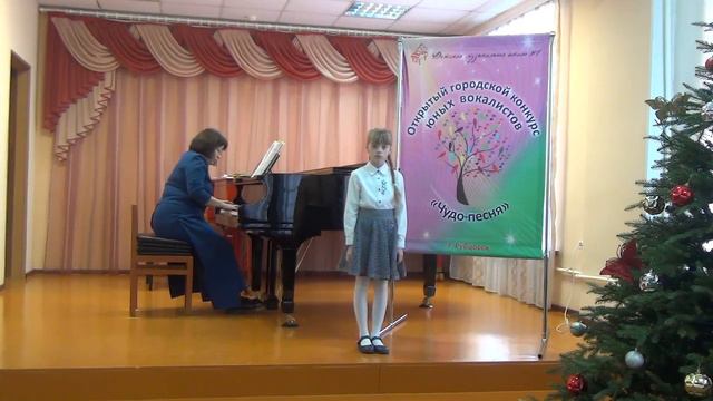 Макарова Алина, ДМШ №1 г. Рубцовска л.Бетховен "Малиновка" смотреть онлайн