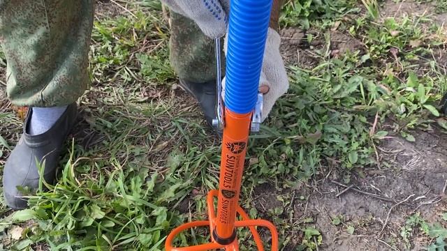 Обрабатываю целину Культиватором Торнадо (SUNTOOLS +). Даже я справляюсь с целиной. смотреть онлайн