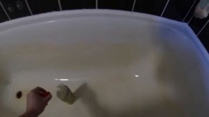 Очищаем ванну после марганцовки