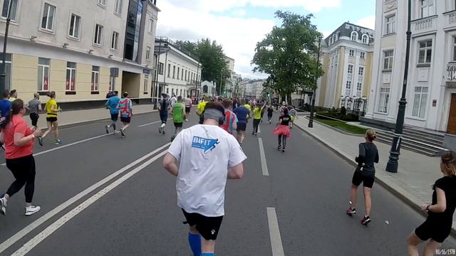 Московский полумарафон. 21,1км. 14 мая 2023 смотреть онлайн