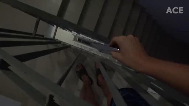 КИНУЛ iPHONE XS С 30 ЭТАЖЕЙ ! смотреть онлайн